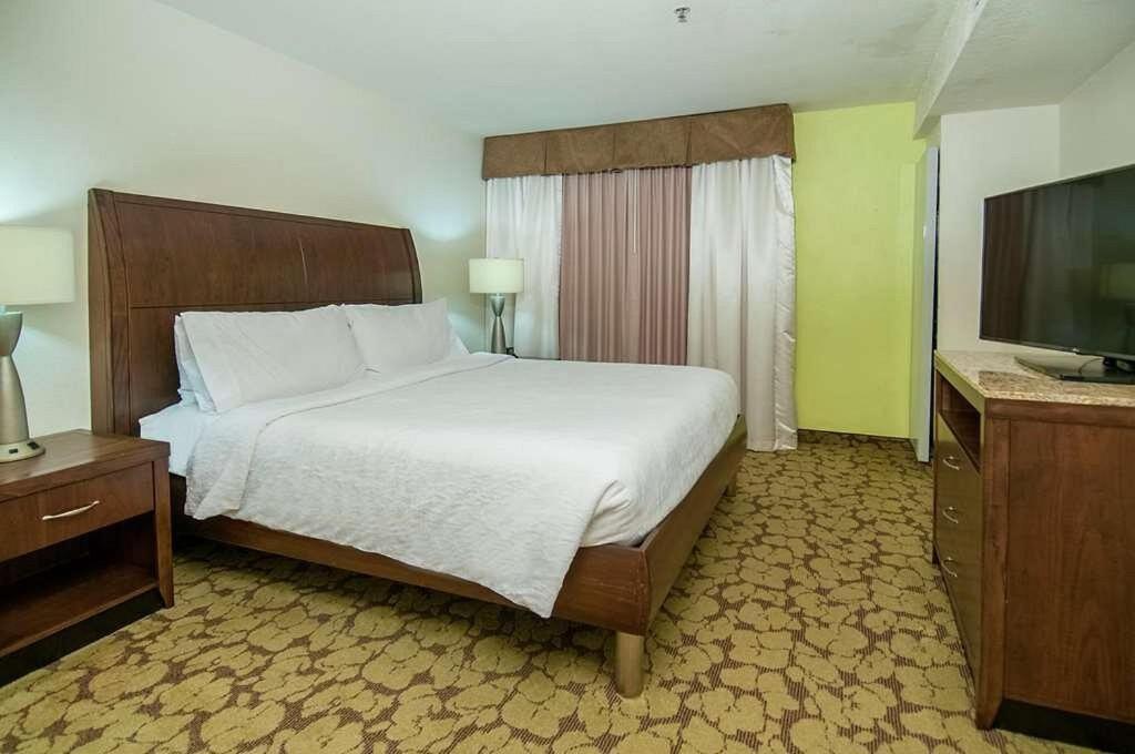Wyndham Garden New Orleans Airport Hotel เคนเนอร์ ภายนอก รูปภาพ