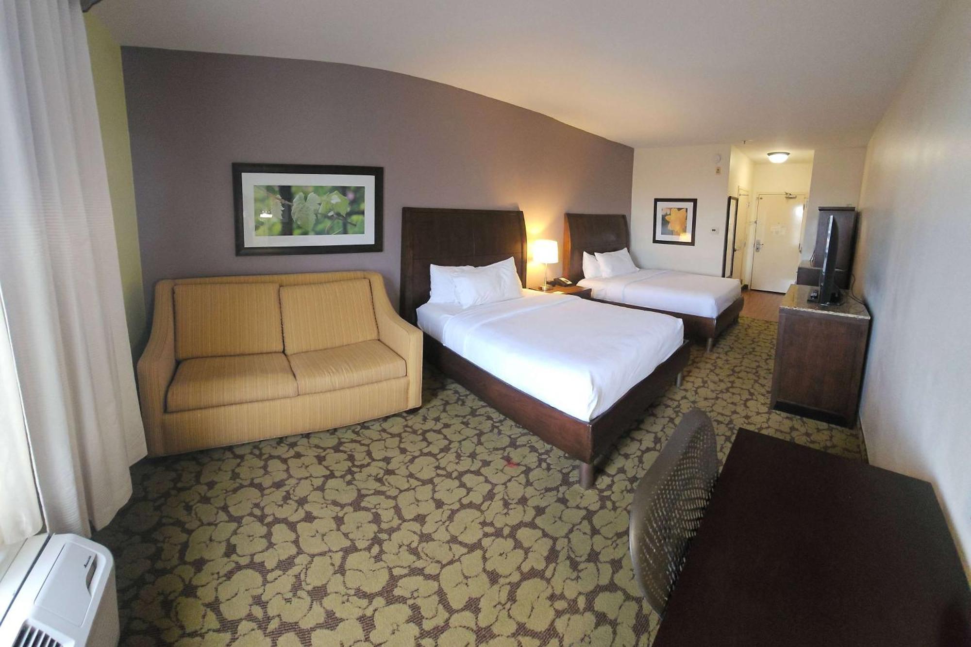 Wyndham Garden New Orleans Airport Hotel เคนเนอร์ ภายนอก รูปภาพ
