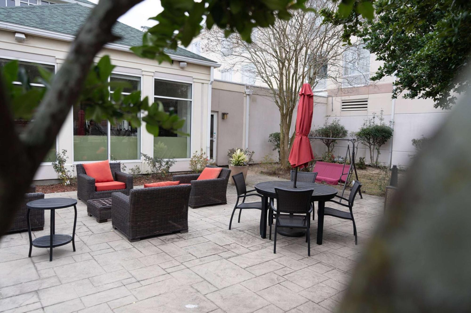 Wyndham Garden New Orleans Airport Hotel เคนเนอร์ ภายนอก รูปภาพ
